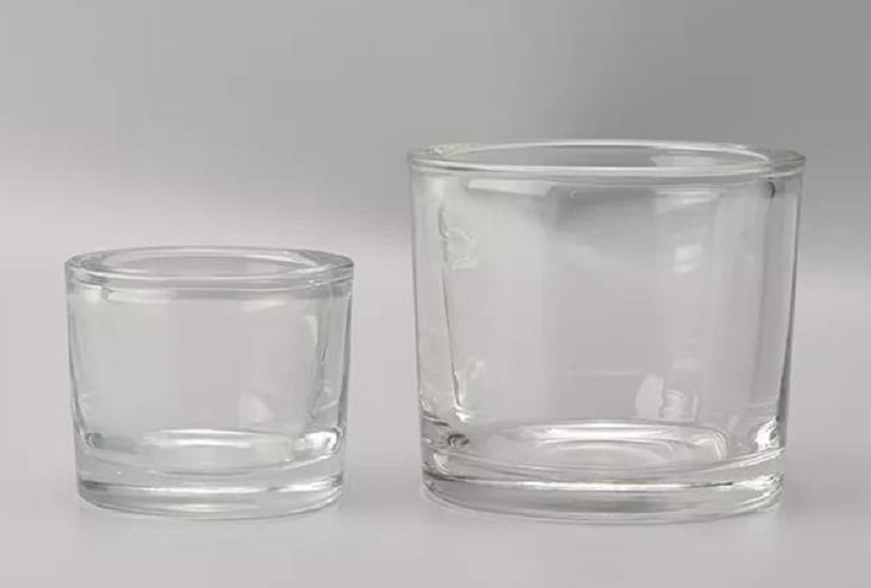 Wie können Kerzenhalter aus Glas das Ambiente verändern und modernen Wohnräumen einen Mehrwert verleihen?