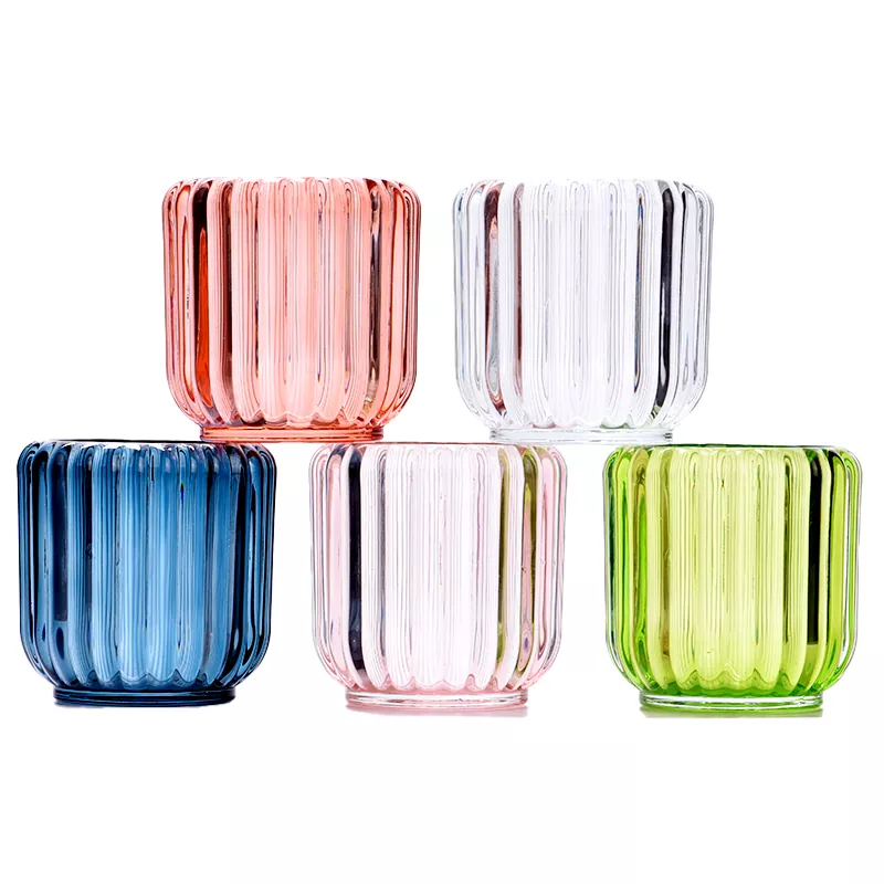 7oz vertikal gestreifter Kerzenhalter aus Glas