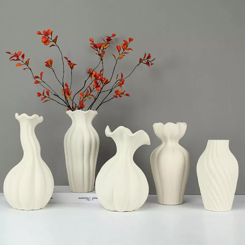 Natürliche moderne Keramikvase Natürliche moderne Keramikvase