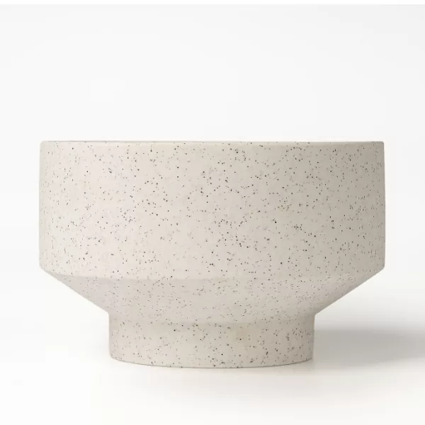 Geometrische Kerzenhalter aus Keramik im Wabi-Sabi-Stil